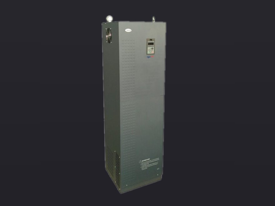 Преобразователь частоты INNOVERT PUMP IHD184P43T (185кВтx380 В), выходной ток 340 А